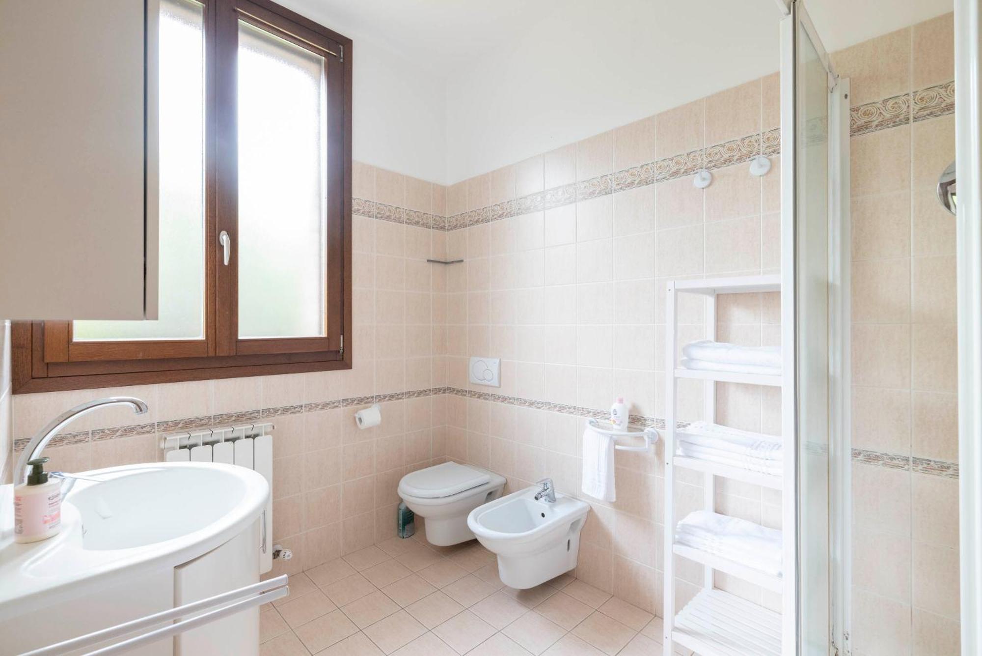 Appartamento Spazioso Le Vitterelle B&B Zocca Exterior photo