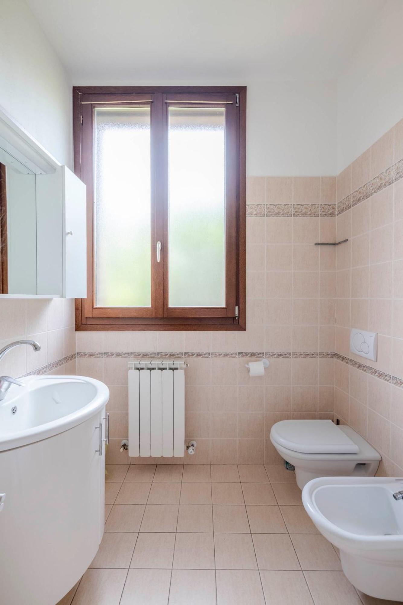 Appartamento Spazioso Le Vitterelle B&B Zocca Exterior photo
